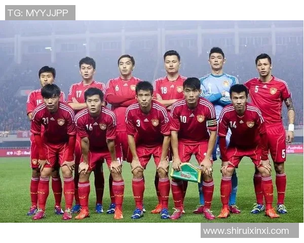 北京羽毛球队在世界杯预选赛中以70分稳居积分榜首位展现强劲实力